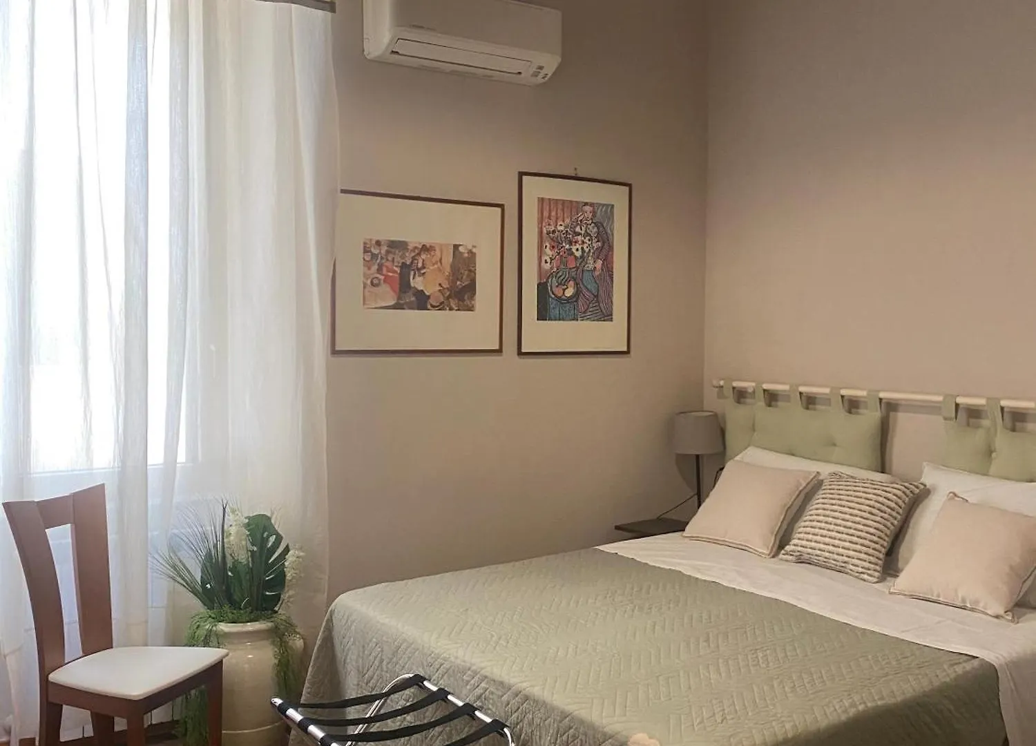Boutique Grifone Daire Roma 0*,