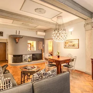 Apartment Governo Vecchio, Rom